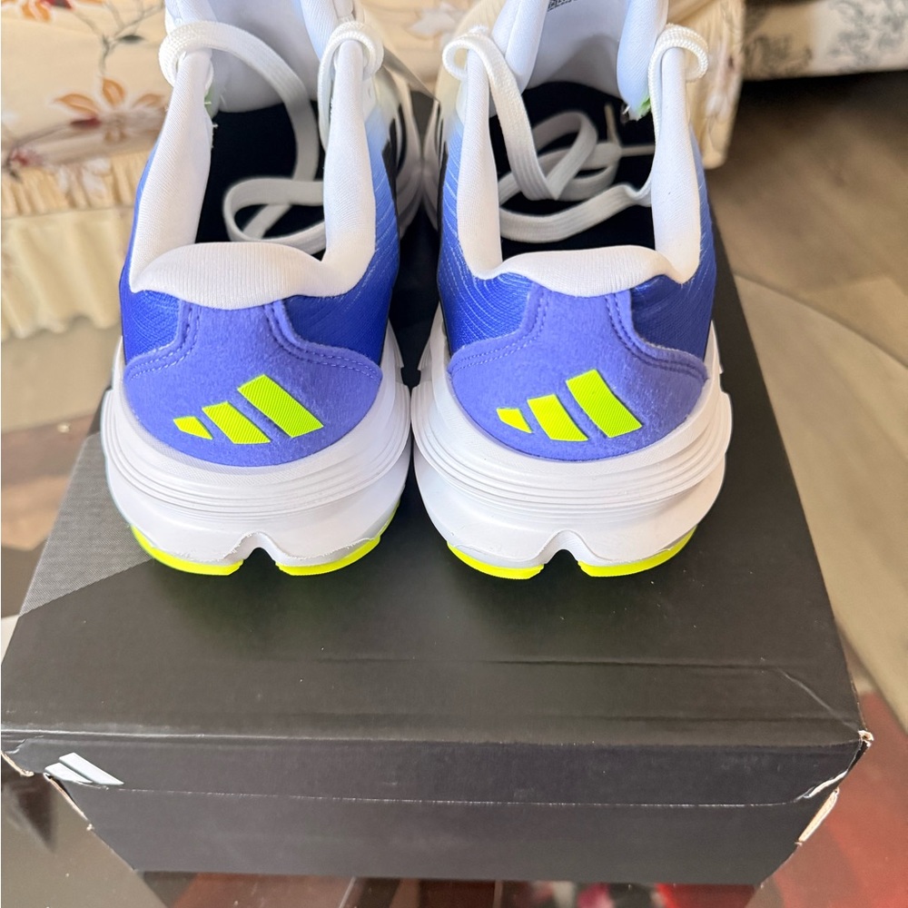 Adidas Questar 3 running sneakers White and Lime Green Sneakers size 12 or 28cm - Picture 6 of 12